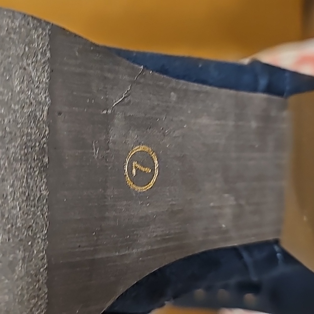 B Journee Collection style NEW w/o Box or tags Women's Baylor boots suede sz 7 - Picture 11 of 11